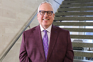 Dr. Christopher Reber