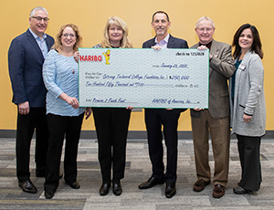 Mark Naidicz, Michele Randall, Toni Hansen, Mark Molinaro, Scott Pierce, Stephanie Sklba