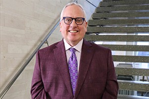 Dr. Christopher Reber