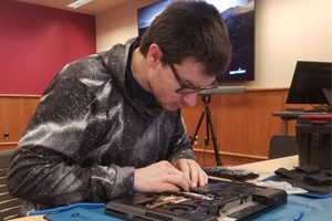 Gateway student IT group to hold popular computer clinic